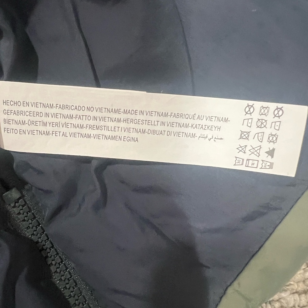 Zara Kids Puff Jacket in Olive Green - Picture 7 of 12